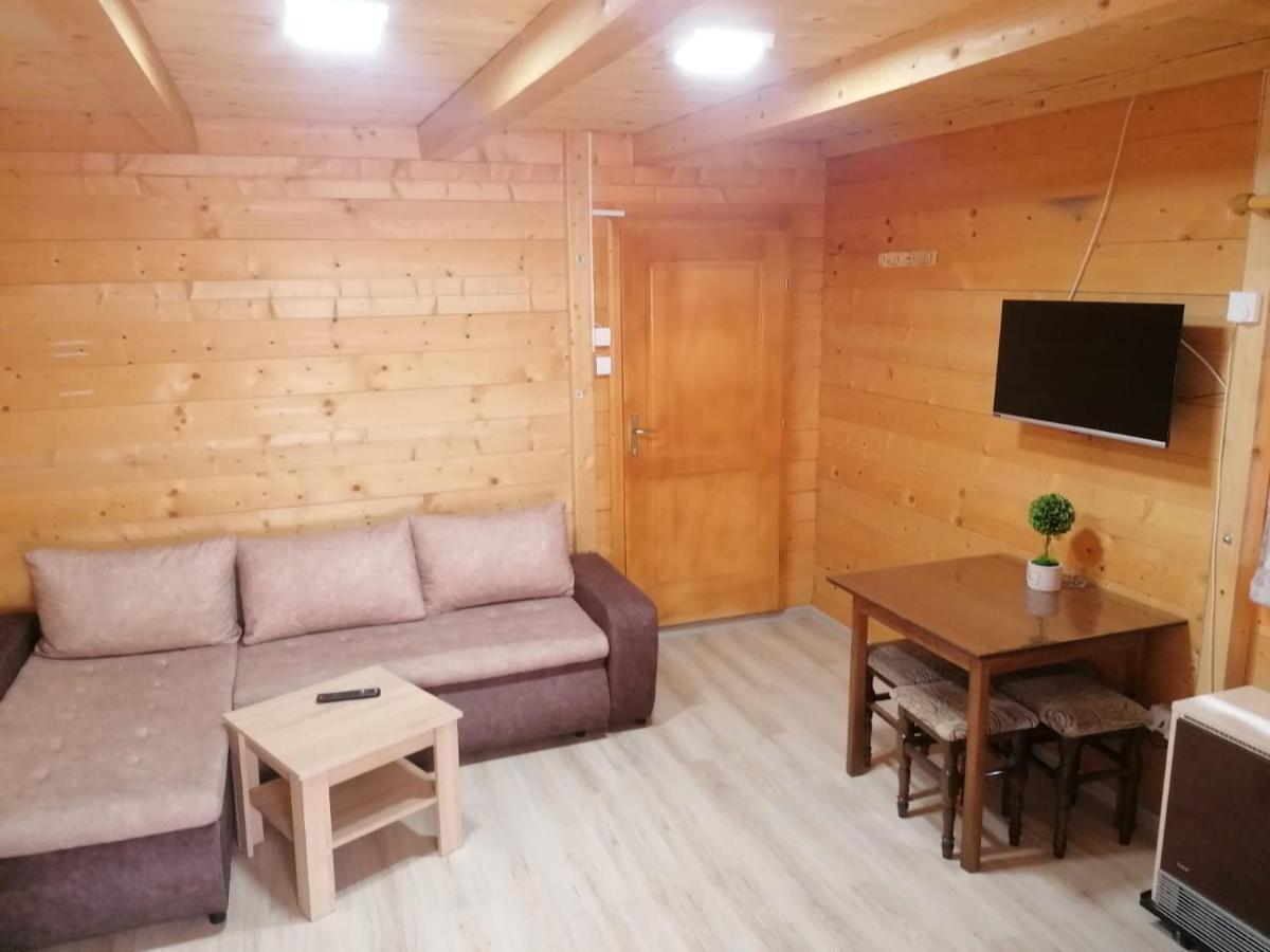 Ferienwohnung Vikendica Matovic Ovcar Banja Exterior foto